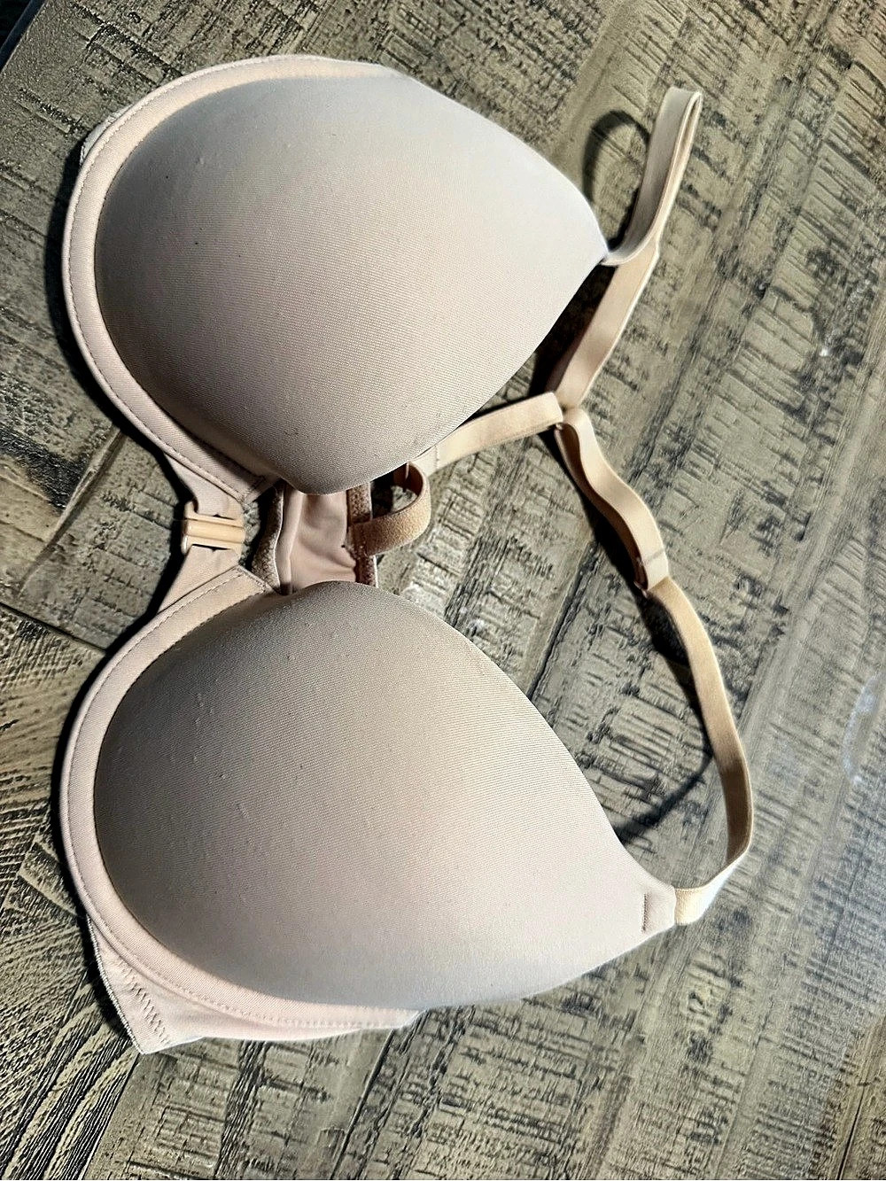 Victoria's Secret Beige & Pink Bra Size 32C